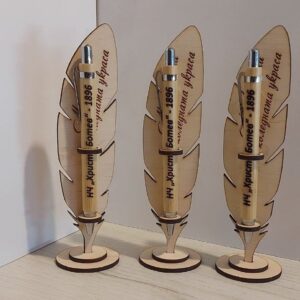 Porta lapicero tipo pluma