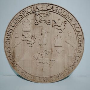 Escudo USAC tallado de 60cm