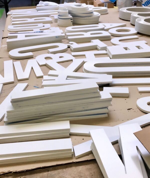 Letras o números de PVC de 5mm de grosor