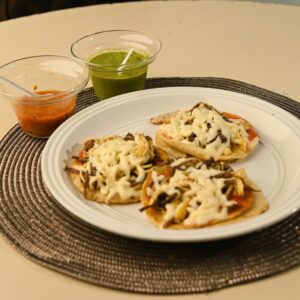 Tortillas con queso y carne