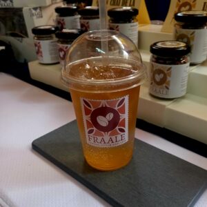Bebida CHAI TONIC TROPICAL 12 oz.